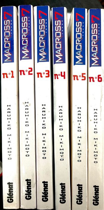 Lot de Manga Macross trash 7 volume 1 a 6