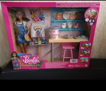 Barbie peinture et poterie