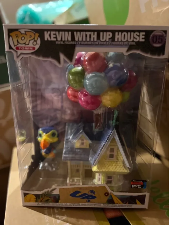 Funko Pop - Kevin with Up House
