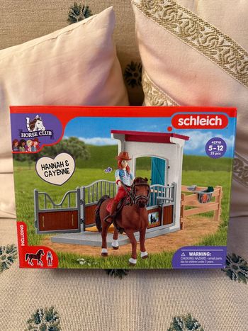 NEUF Coffret figurines Schleich Hannah et Cheyenne cheval cavalière 42710 horse club box chevaux