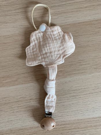 Attache tétine coquillage gaze de coton écru rose neuf