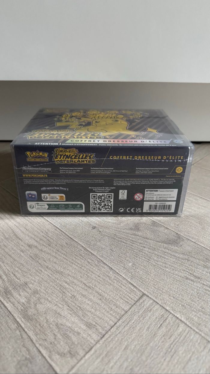 Pokémon - ETB étincelles déferlantes - photo numéro 5