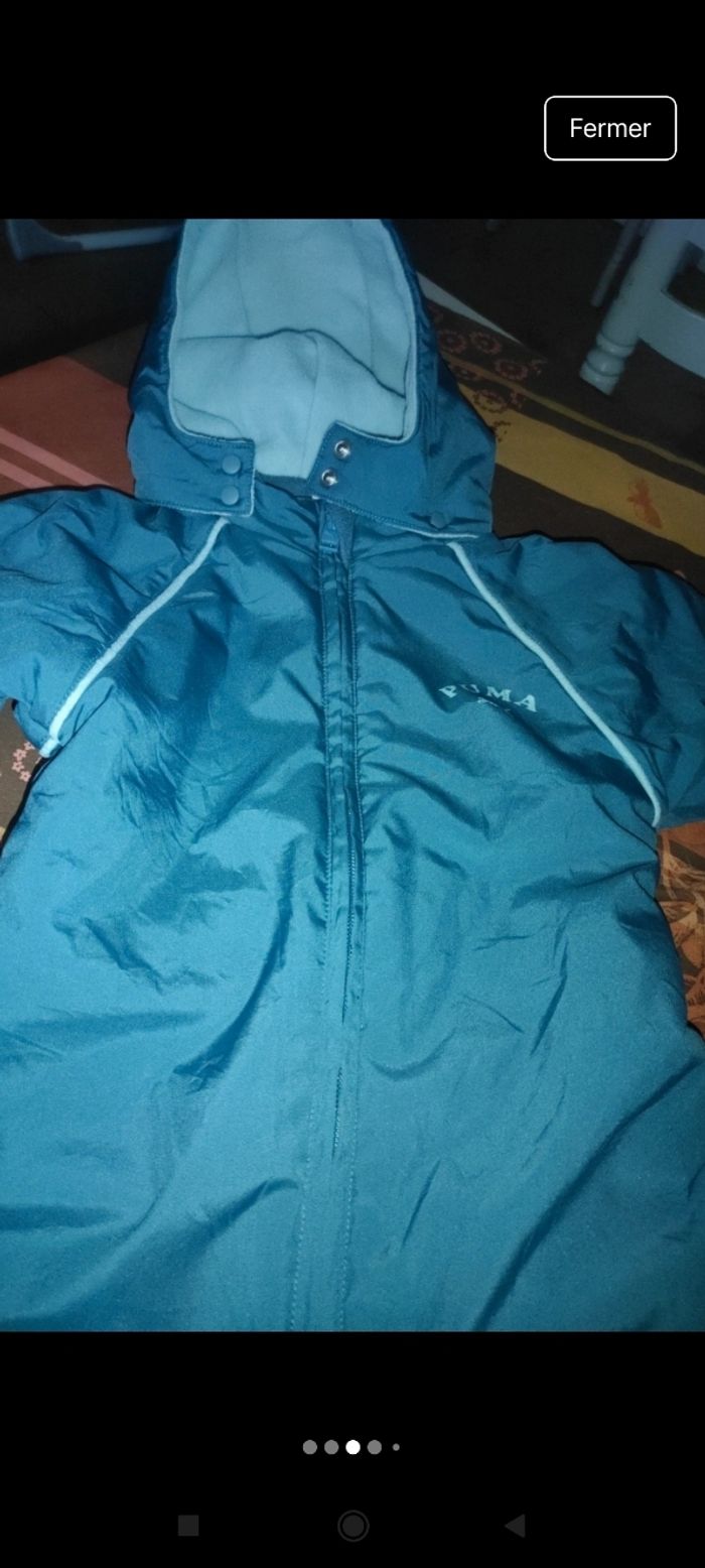 Très belle combinaison puma v9