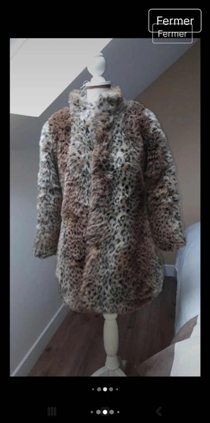 Manteau réversible marron
fausse fourrure léopard Kenzo ; - photo numéro 4