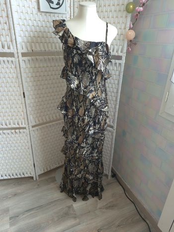 Joli robe longue volantée imprimé serpent Boohoo femme  T40 