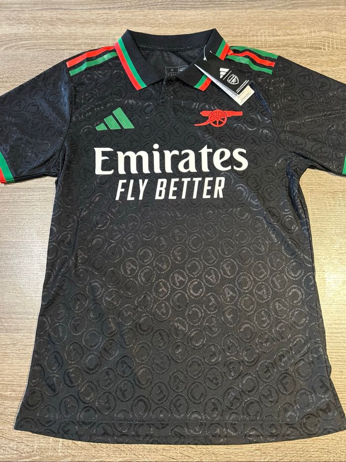 Maillots arsenal 2025