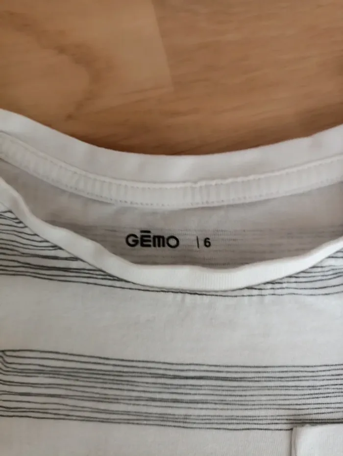 Lot t-shirt 6 ans Gémo - photo numéro 4