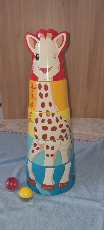 Jeu d'éveil 3 en 1 Sophie la Girafe - Tour magique de construction