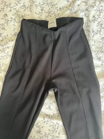 Pantalon/legging Pull&Bear en taille S