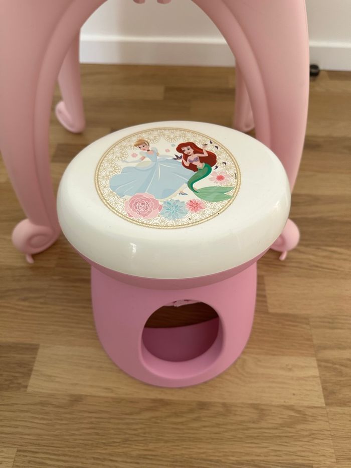 Coiffeuse fille - photo numéro 4