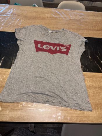 T-shirt Lévis
