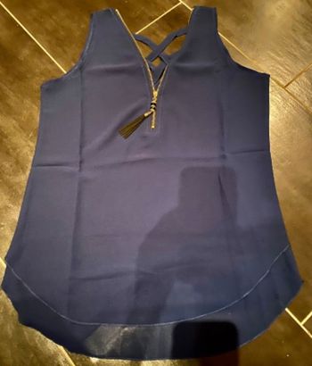 Haut fluide bleu