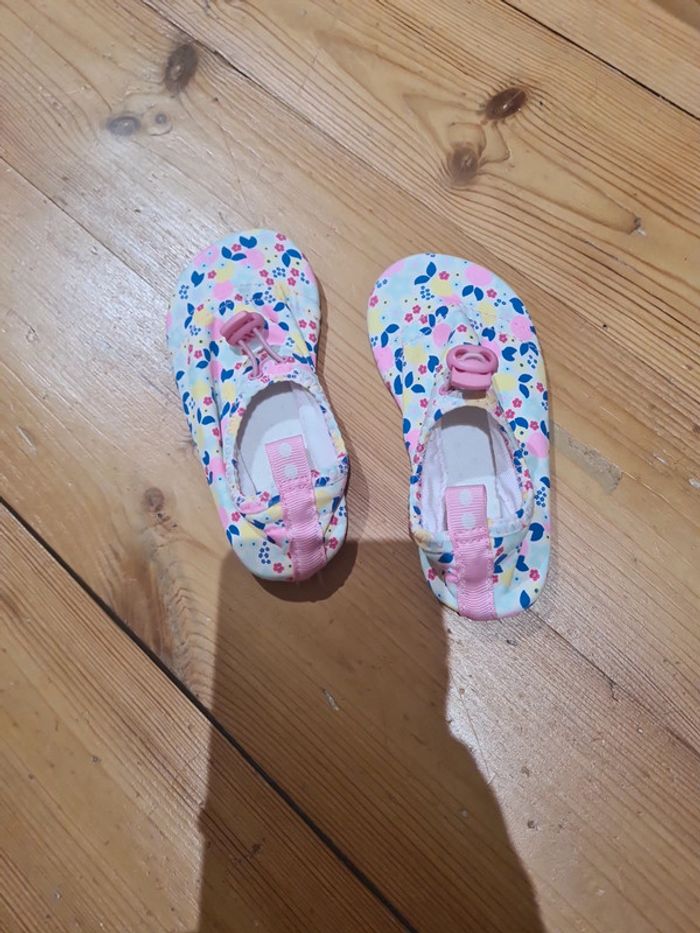 Chausson de plage 22/23