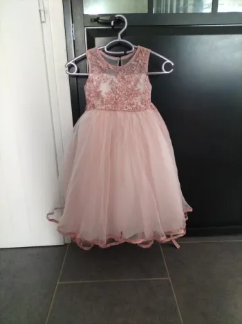 Robe de cérémonie mariage baptême rose pâle