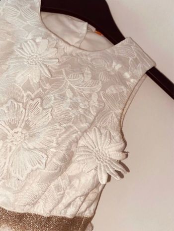 Robe tape à l’œil