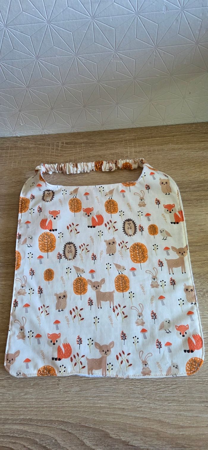 Serviette élastique