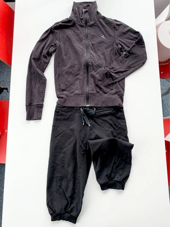 Lot Veste et pantacourt de sport