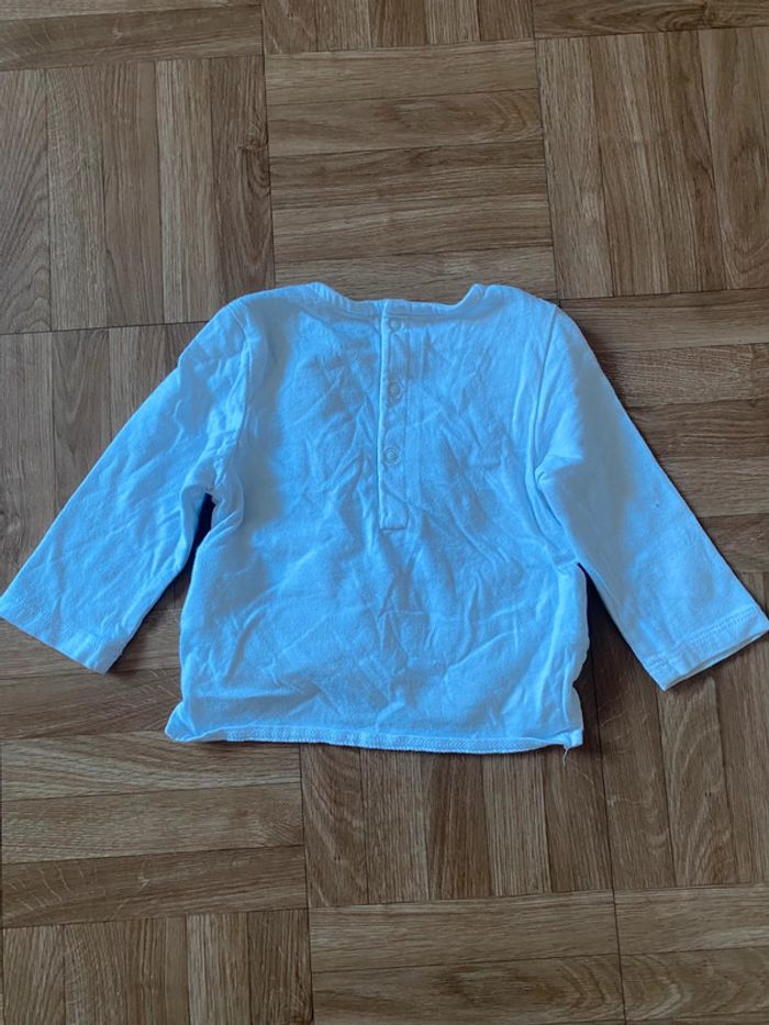 Blazer sans manches intégré sur t shirt Kiabi taille 6 mois - photo numéro 3