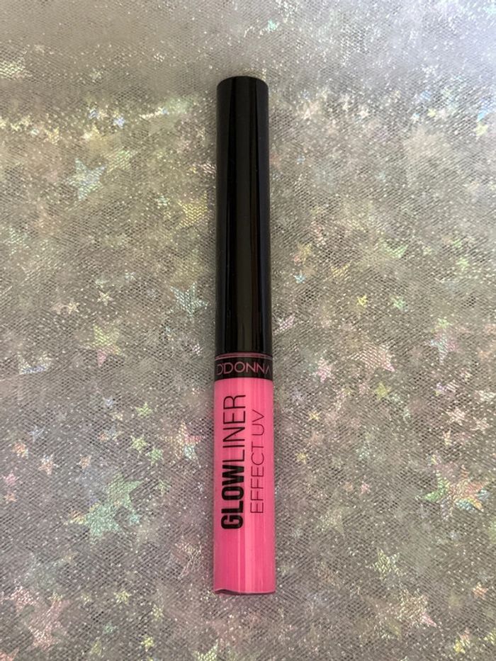 Eye-liner rose clair neon