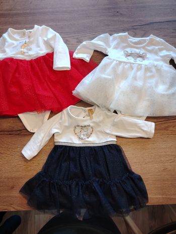 Lot bébé 3 mois et 1 mois grand