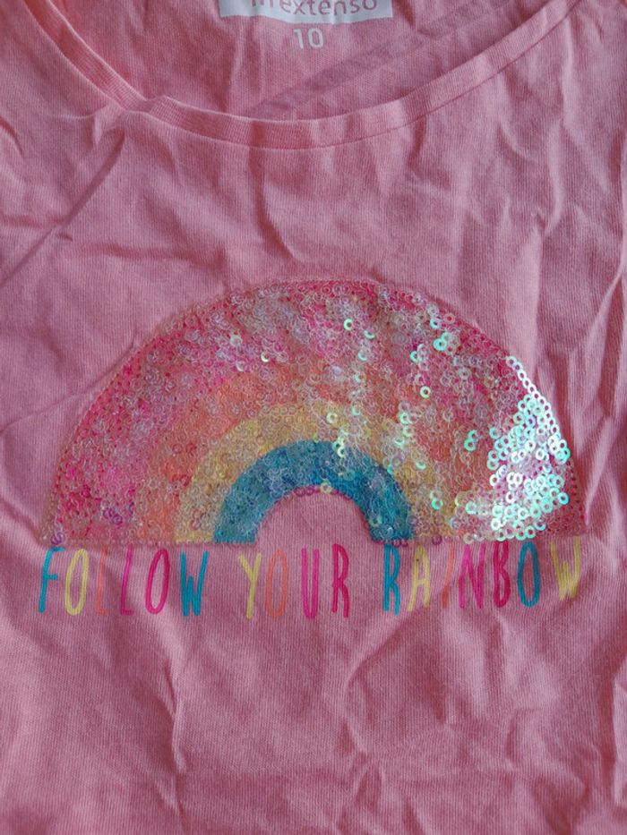 Tee-shirt Arc-en-ciel neuf - photo numéro 2