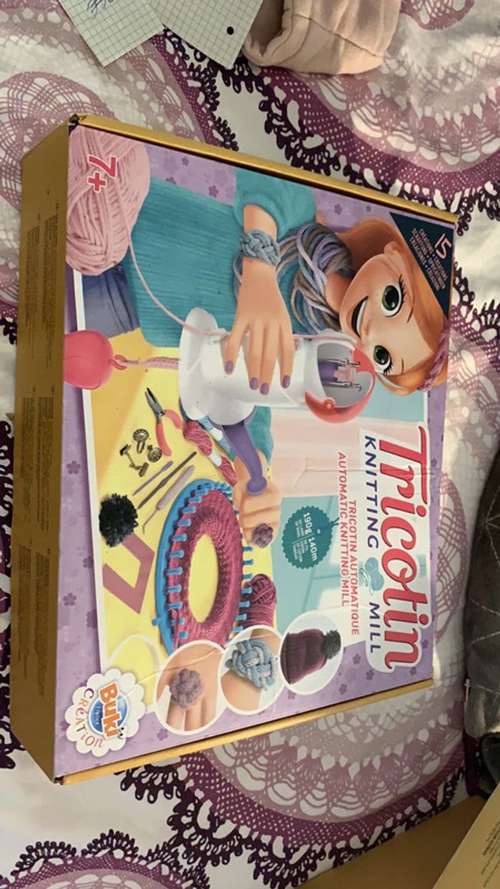 Tricot pour enfant (fille)