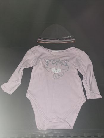 Lot: 1 body et 1 chapeau