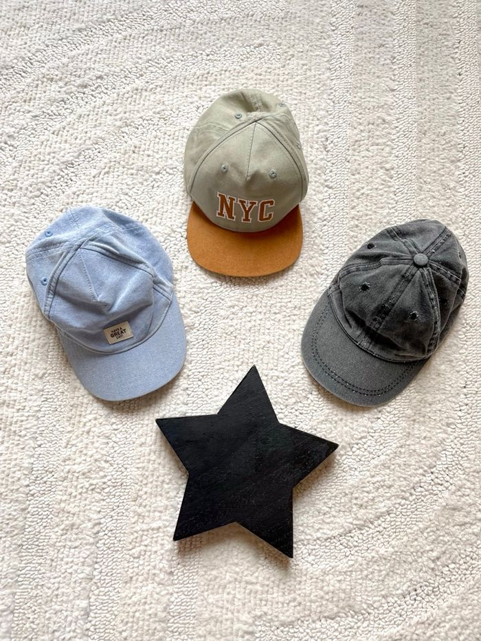 Lot de casquettes H&M / Zeeman 2-4 ans