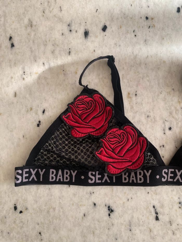 Soutien gorge Roses et résilles Lanshifei XL - photo numéro 4