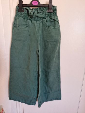 Pantalon large tape à l'oeil