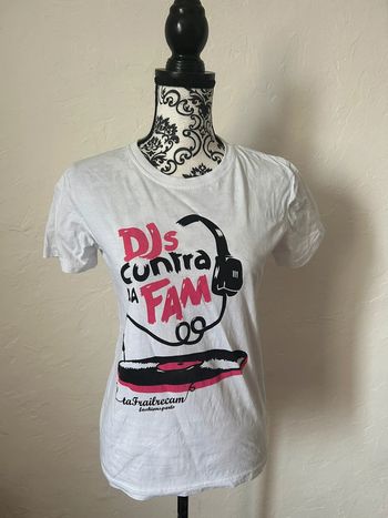 Très beau tee shirt dj 🥰 platine taille S