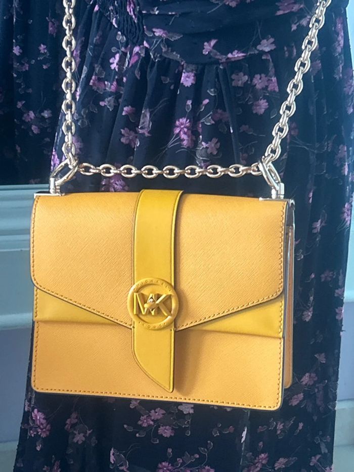 Sac Mickael kors jaune neuf - photo numéro 12