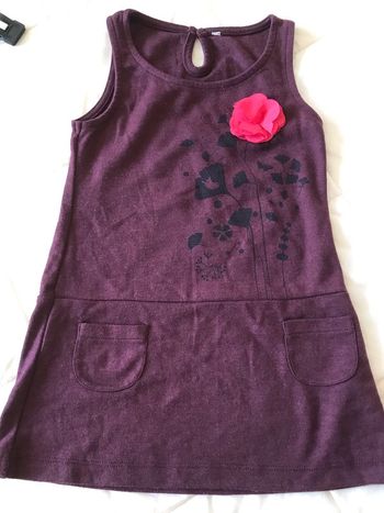Robe prune violette fleur en tissu