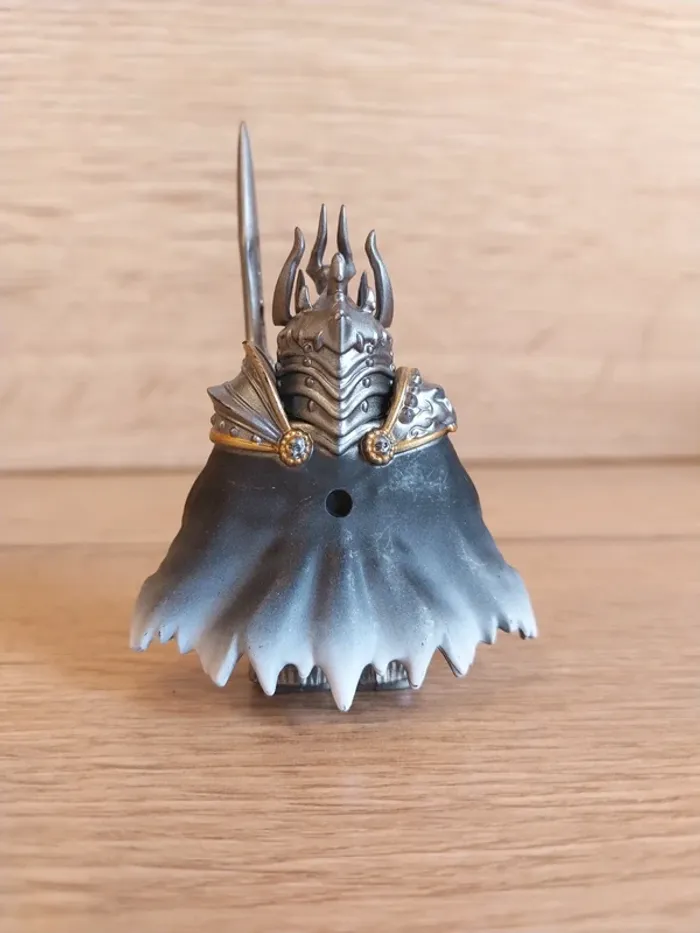 Figurine type lego Le Roi Liche Warcraft - photo numéro 4