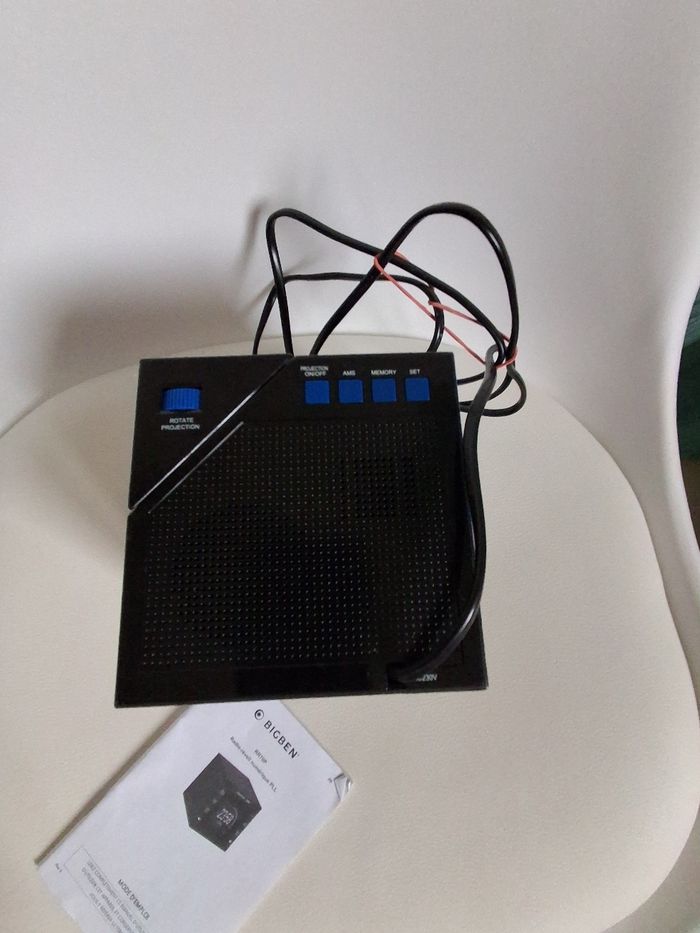 Radio réveil big ben galaxy - photo numéro 4