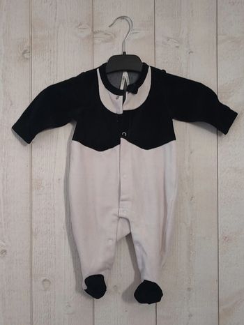 Pyjama velours costume noir et blanc taille 3 mois
