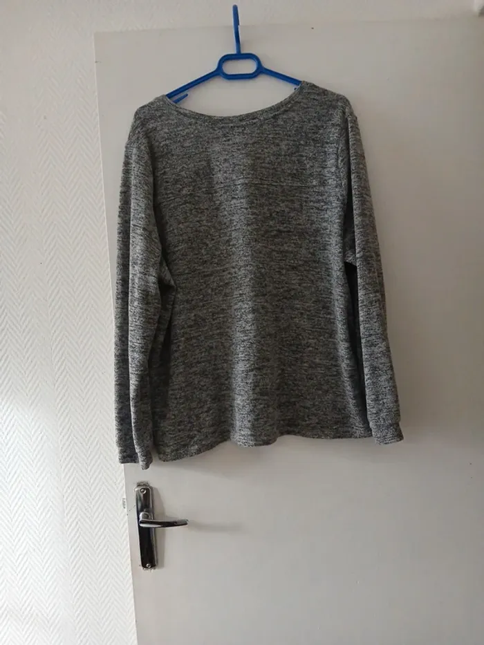 Pull léger - photo numéro 3