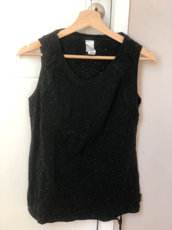 T shirt dans manches noir