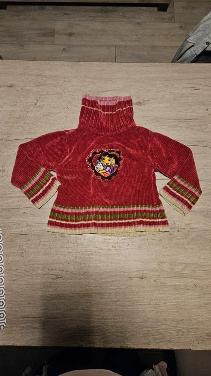 Pull à col roulé bordeau/vieux rose, Dora l Exploratrice, 6 ans, peu mis