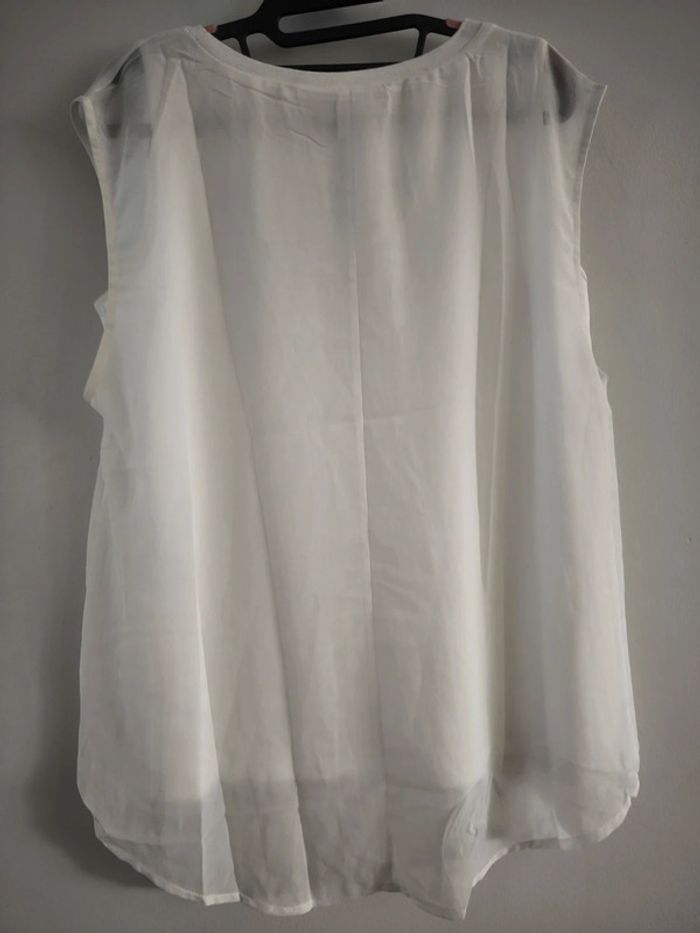 Blouse blanche taille M neuve - photo numéro 3