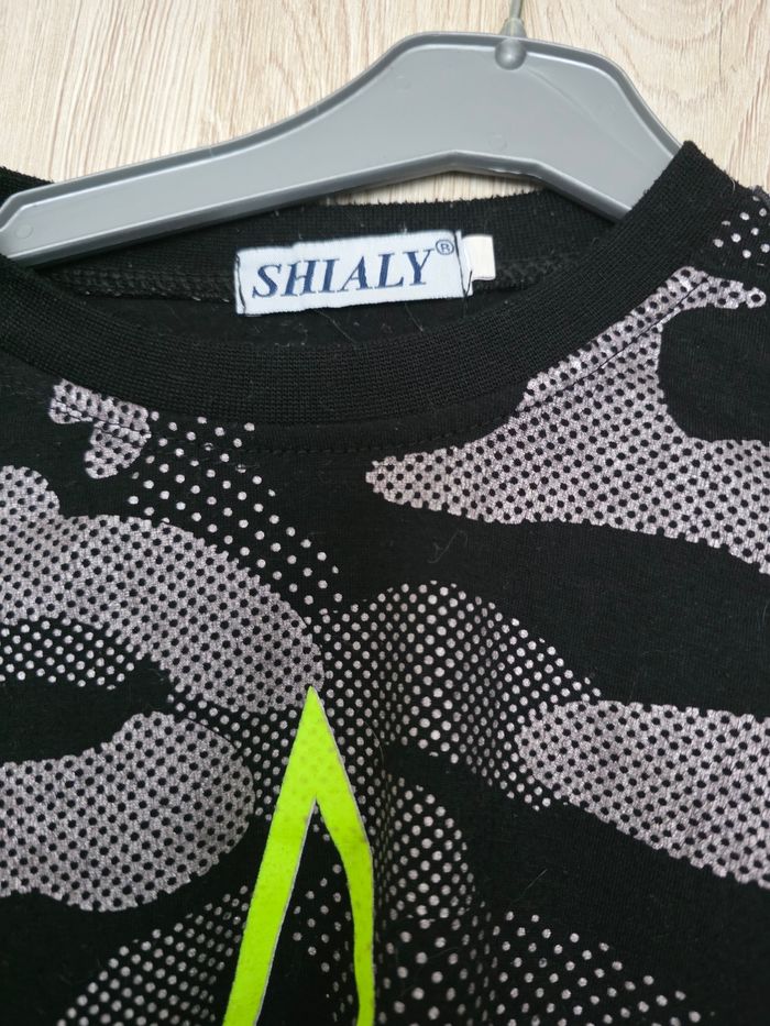 TEE-SHIRT GARÇON NEW YORK ÉTOILE JAUNE FLUORESCENT TAILLE 8ANS - photo numéro 4