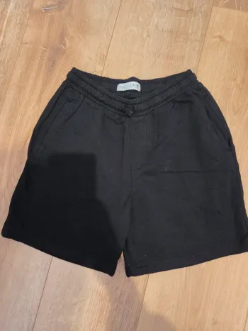 Short Zara taille 10 ans