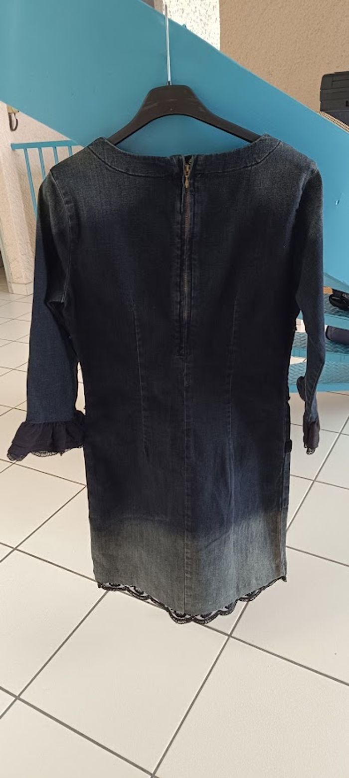 robe jeans noir taille 36 desigual manches 3/4 avec dentelle NEUVE - photo numéro 3