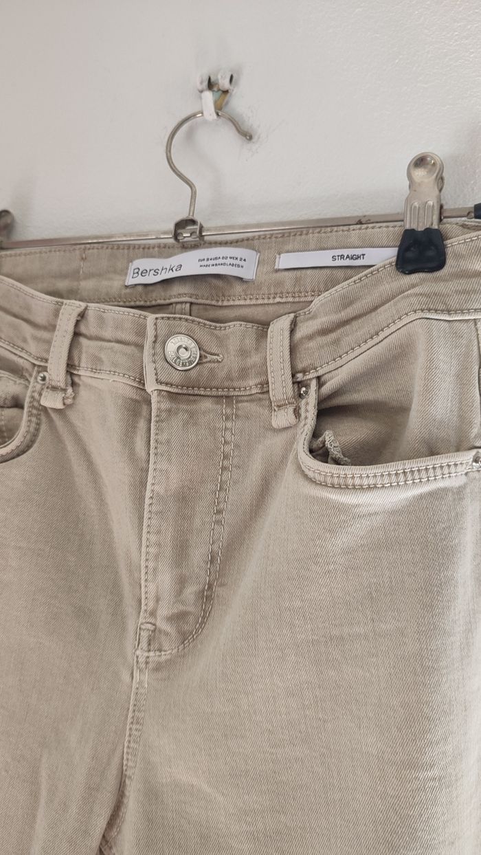 Jean  évasé crème  Bershka T34 - photo numéro 4