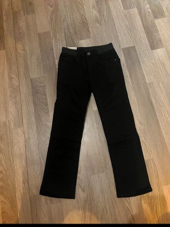 Pantalon noir taille 7 ans