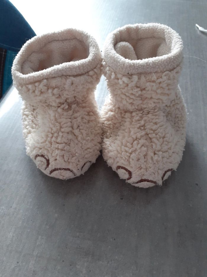 Chausson dinosaure - photo numéro 2