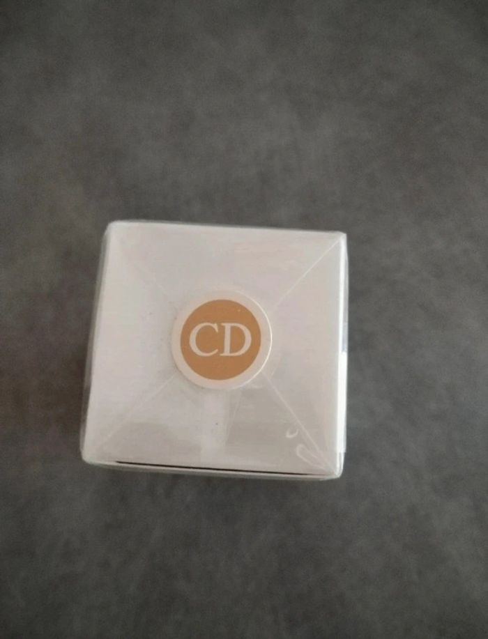 Eau de toilette neuf j'adore de Dior - photo numéro 3