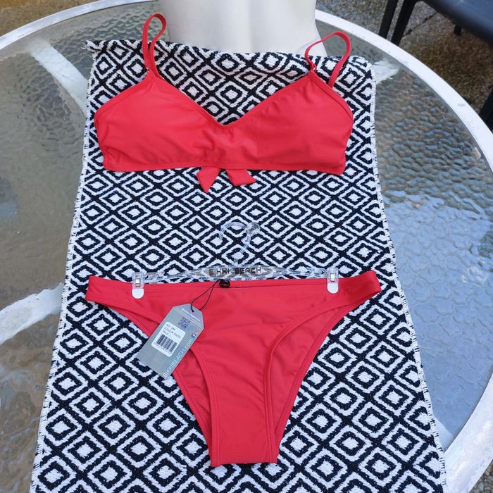 Maillot de bains neuf taille L
