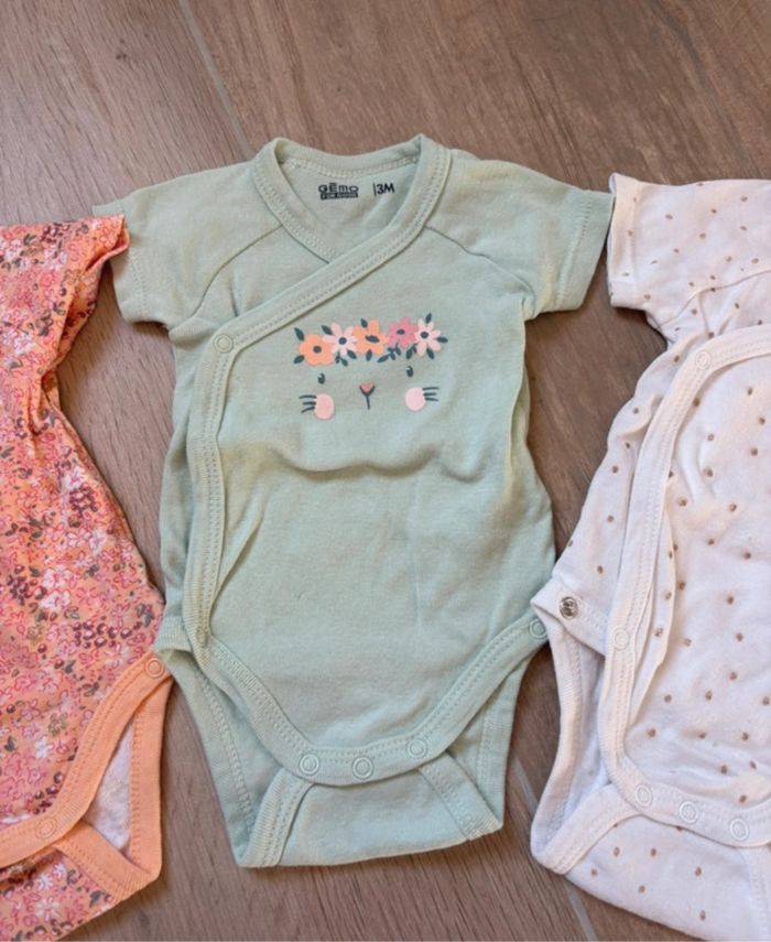 Lot de 3 bodies gemo - photo numéro 2