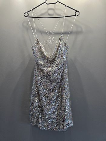 Robe courte sequins Zara
